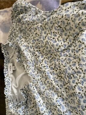 CeCe Blue Floral Ruffled Blouse